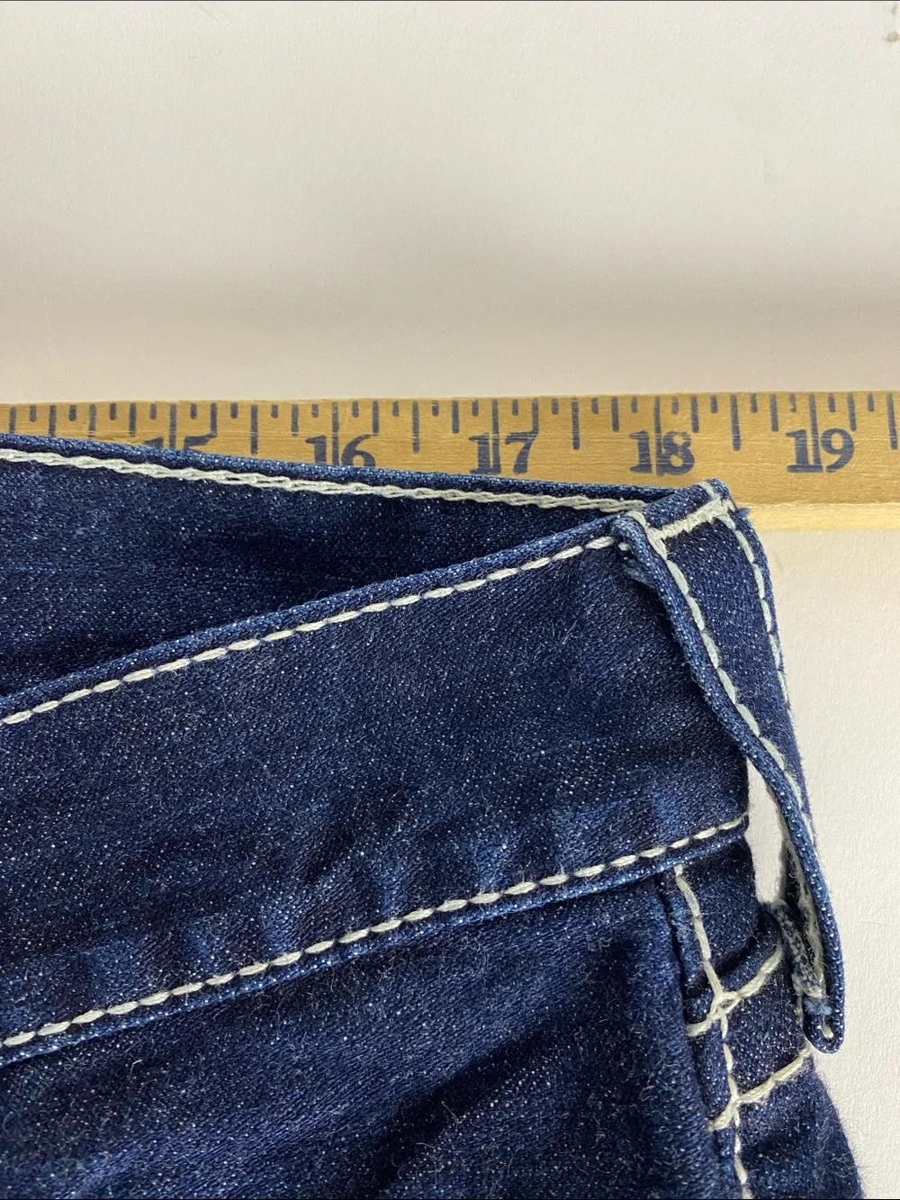 True religion jeans Bobby Big T Men’s Size 34 X 26.5”Cropped altered